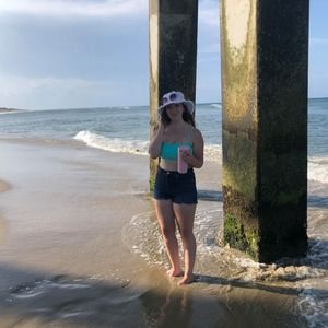 Meet your Posher, Clancy